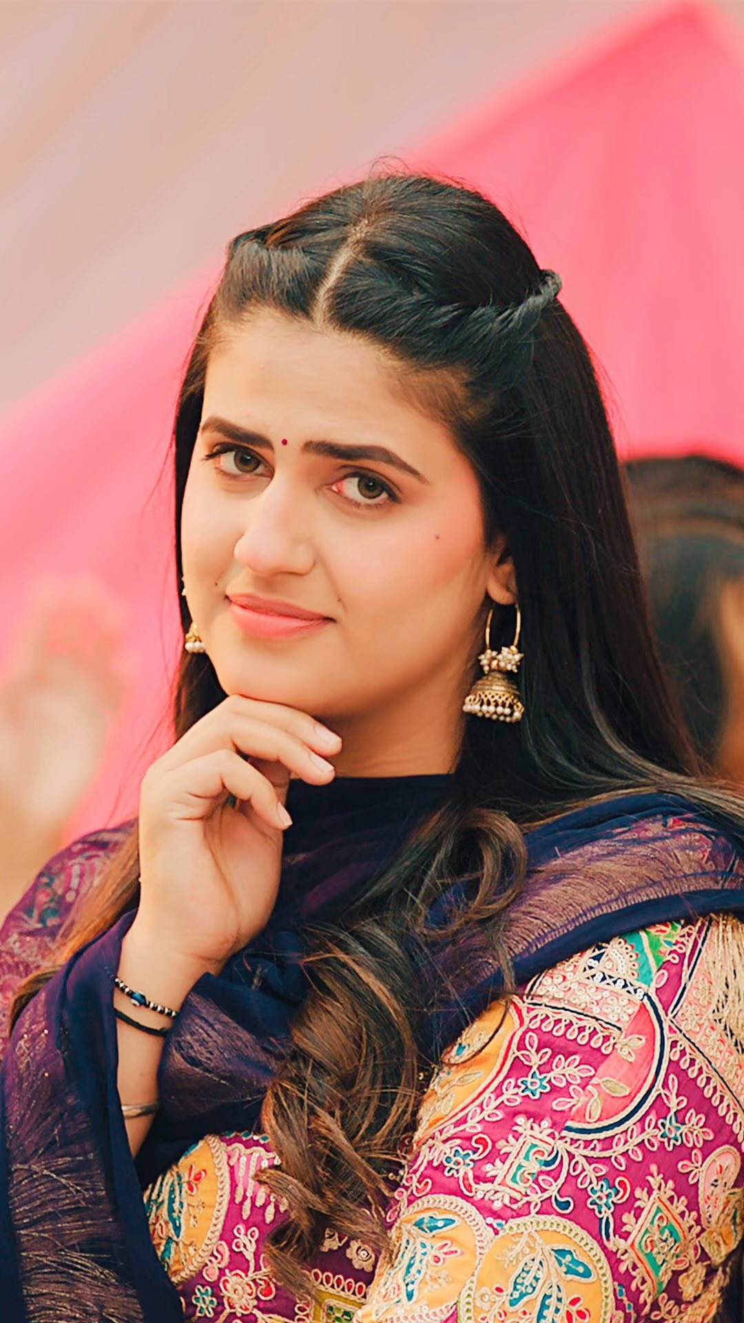 #railbareliki #pranjaldahiya #gulabiqueen